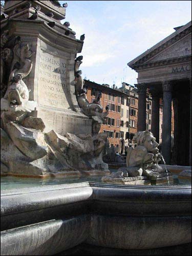 Fountain outside Pantheon picture, Rome