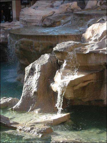 Trevi Fountain picture, Rome