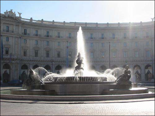 Repubblica Square picture, Rome